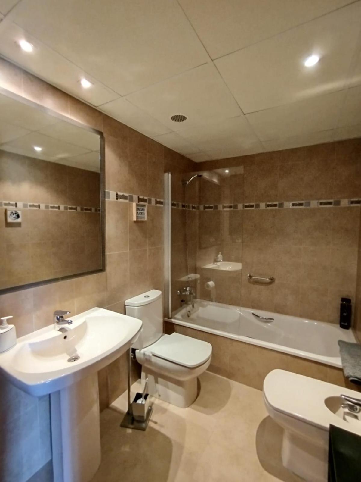 Acogedor Apartamento En Huesca Exterior foto